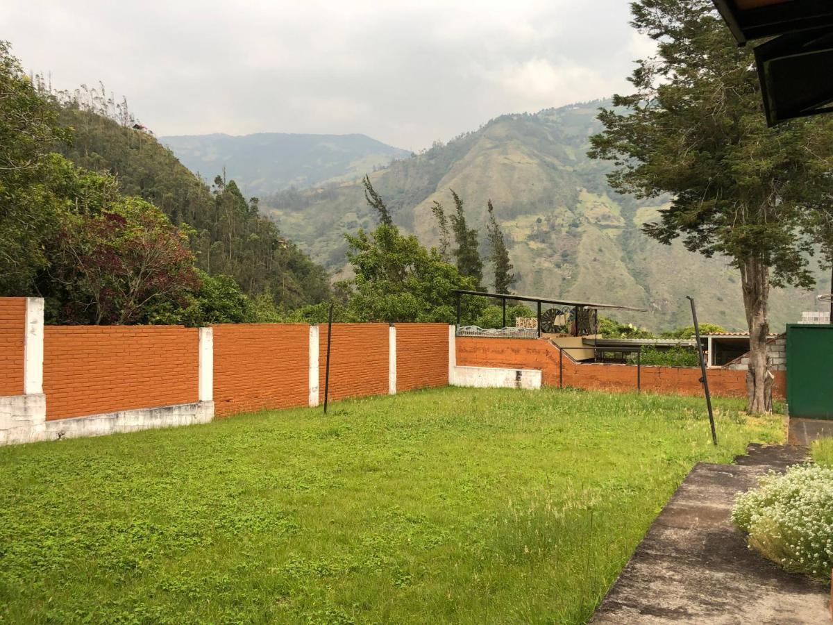 באניוס Mountain Chalet - Tungurahua Hot Springs/Aguas Termales מראה חיצוני תמונה